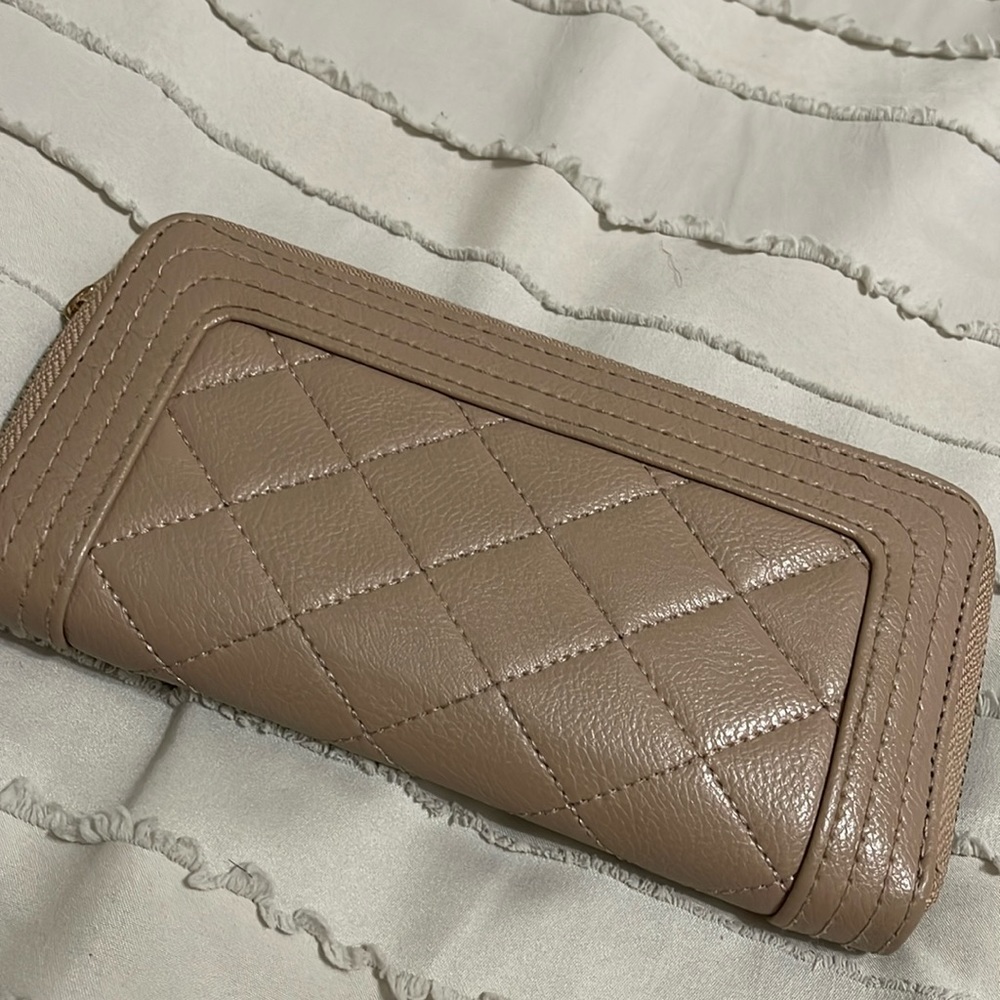 Zip wallet - Charlotte Russe